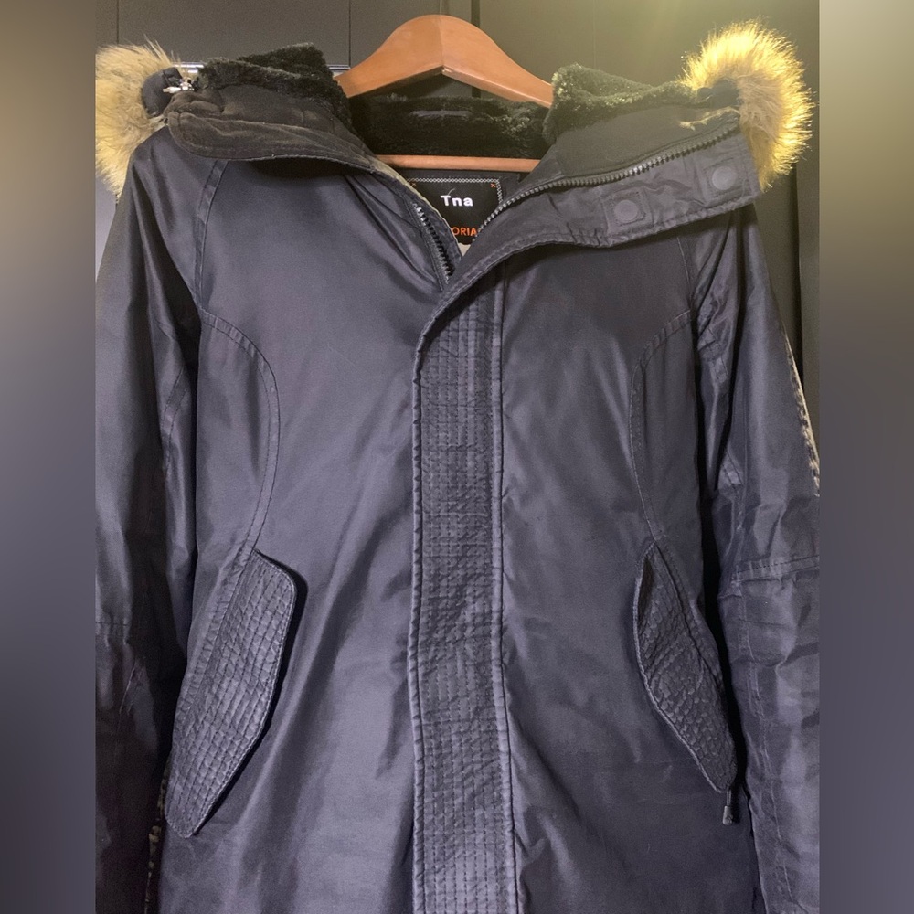 Aritzia/TNA Avoriaz Parka/Coat - Picture 7 of 12